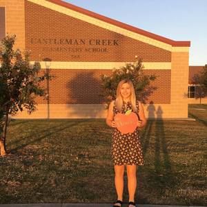 Meet your Posher, Monica